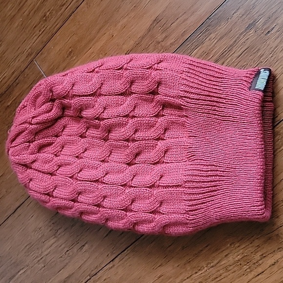 Mukluks Reversible Beanie Winter Snow Cable Knit Hat - Picture 3 of 4